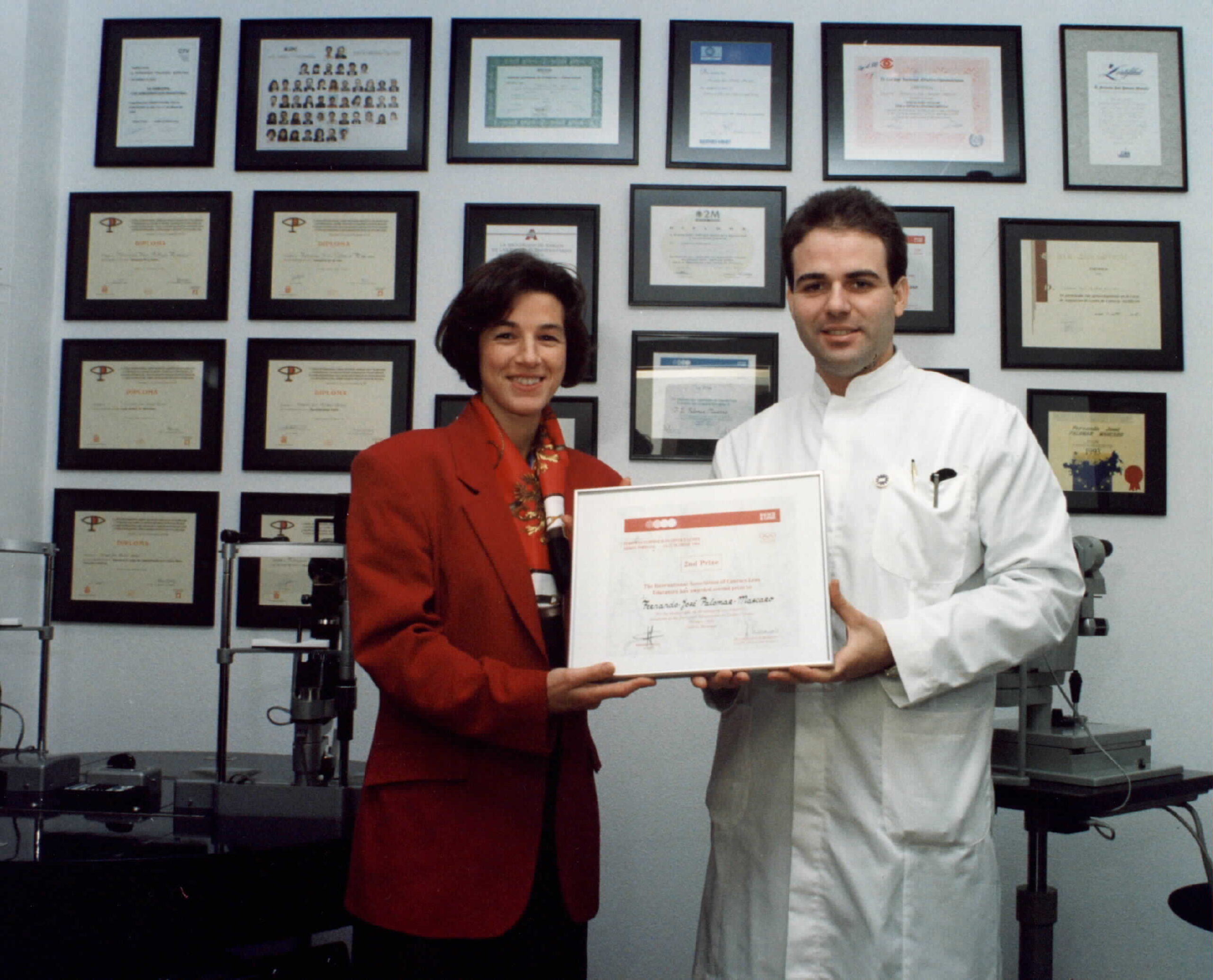 Segundo Premio Concurso Fotográfico del "Simposio Europeo de Lentes de Contacto".